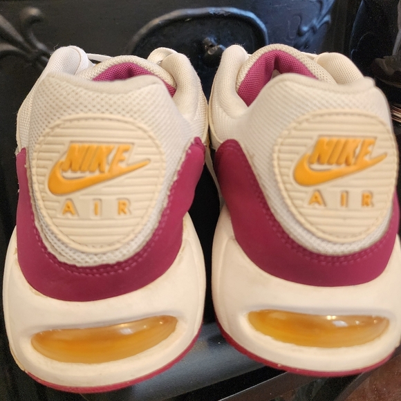 Nike Air Max Correl Multicolor Women's Sneakers, Size 12 - Picture 4 of 10